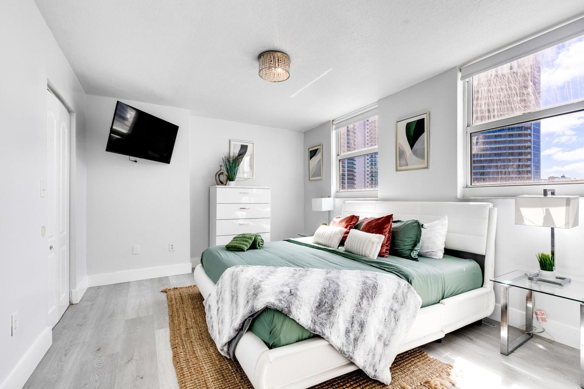 Upscale Brickell 3 Bedroom With Water Views And Free Parking Miami Exterior foto