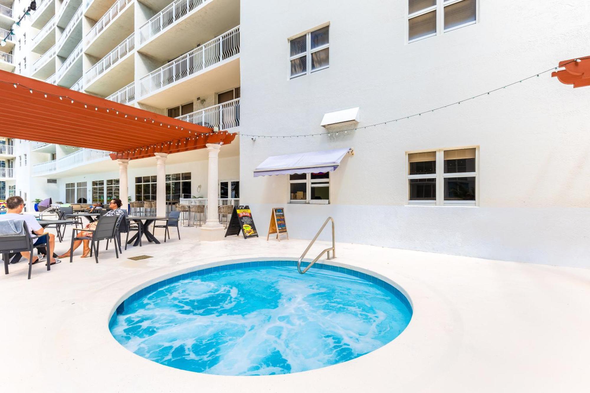 Upscale Brickell 3 Bedroom With Water Views And Free Parking Miami Exterior foto